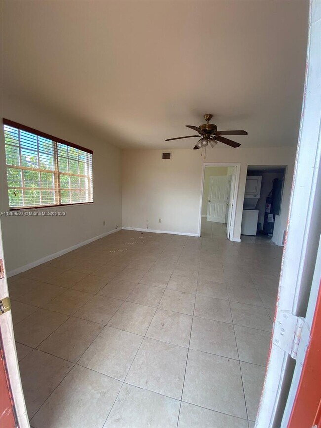 Building Photo - 14250 NW 22nd Ave