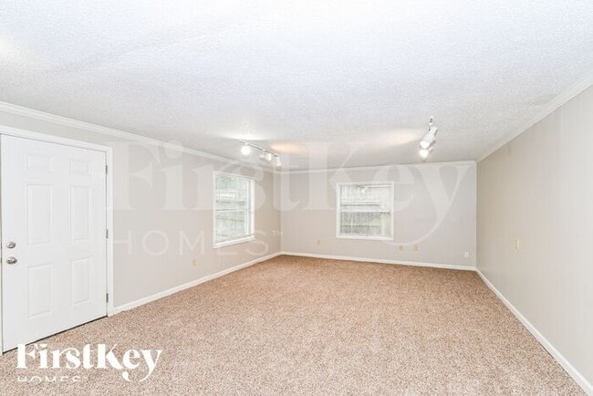 Building Photo - 6363 Midsummer Way