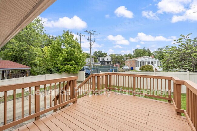 Building Photo - 2311 N Dinwiddie St