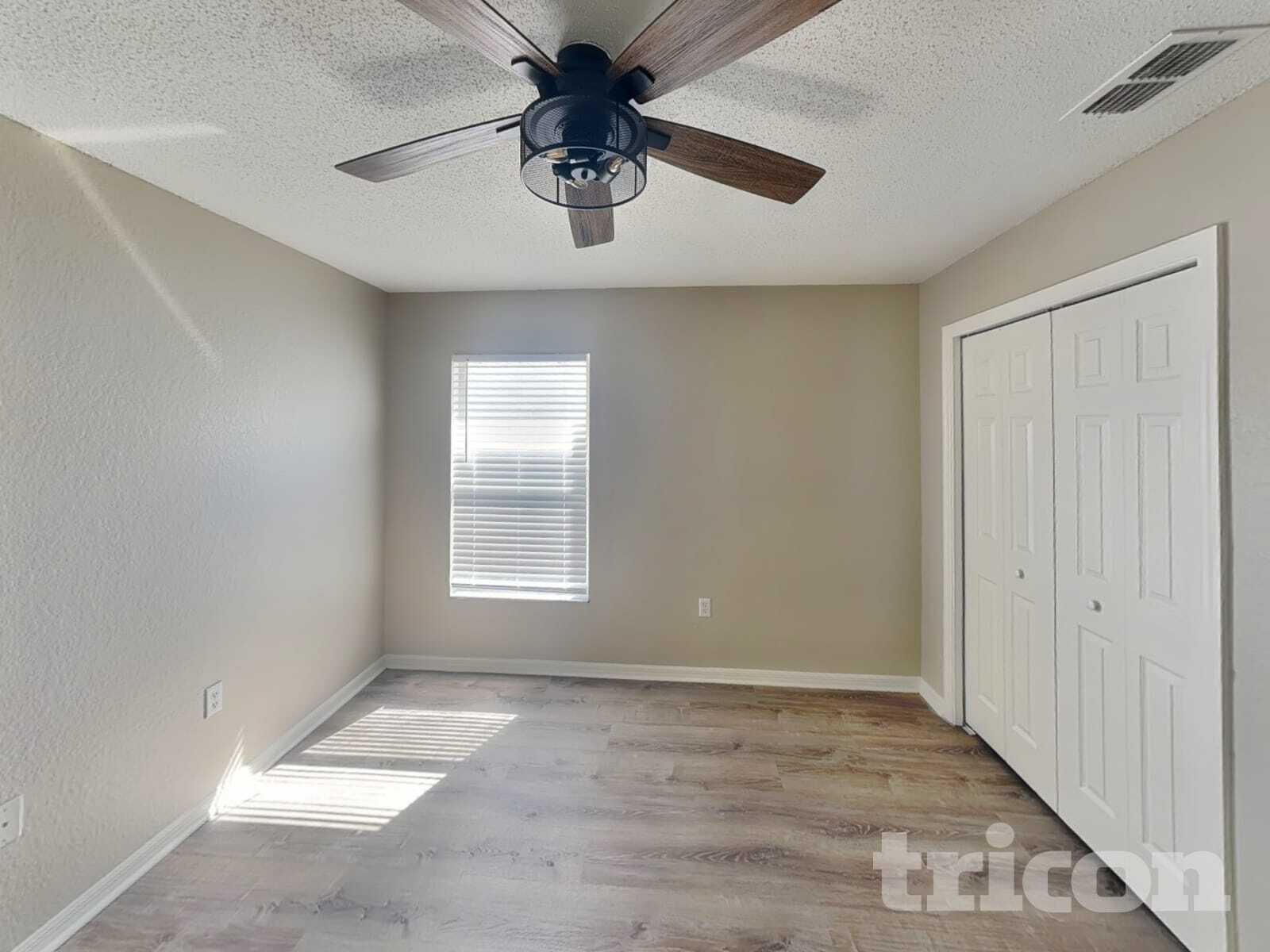 Building Photo - 7152 Summit Dr