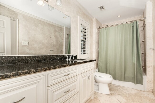 Building Photo - 3438 Asbury St