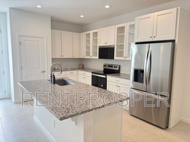 Building Photo - 13925 Easdale Aly