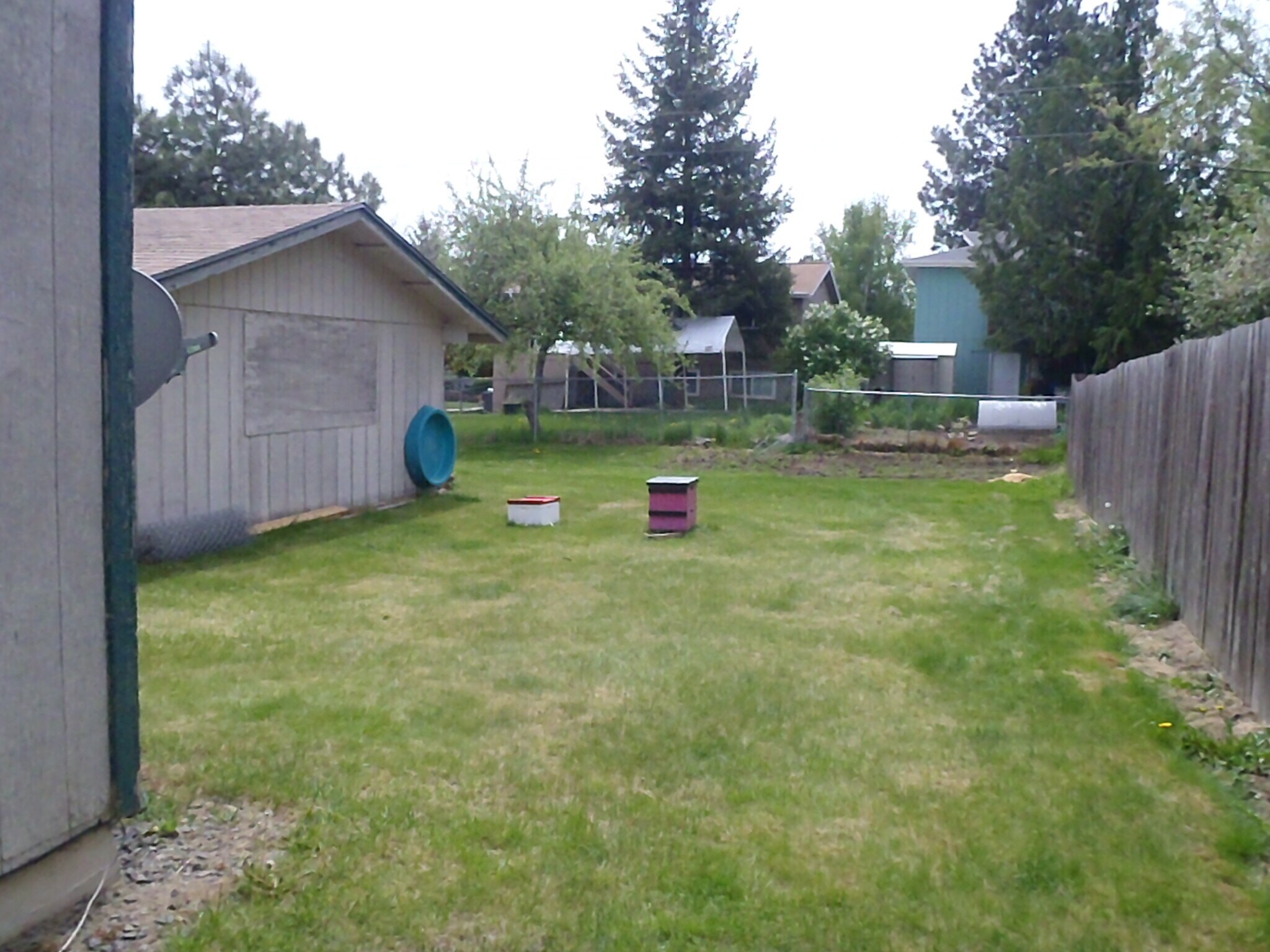 Building Photo - 305 NW Robert St