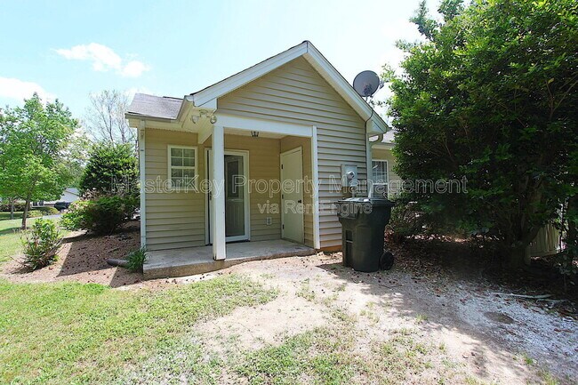 Building Photo - 3705 Votive Ln