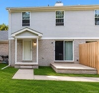 Building Photo - 47086 Auburn Ct