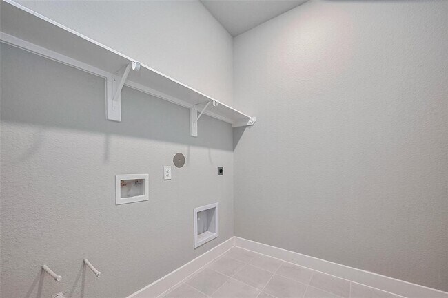 Building Photo - 5106 Blooming Hibiscus Ln