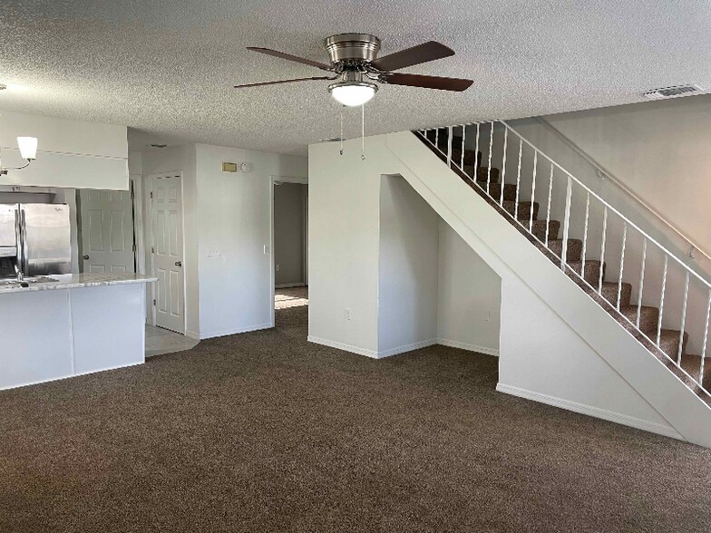 Building Photo - 6404-6422 Odom Rd