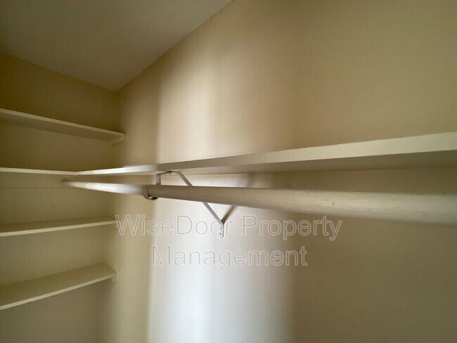 Building Photo - 1101 Beach St