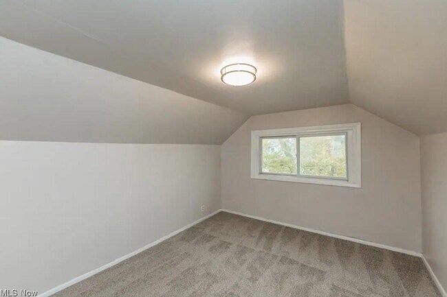 Building Photo - 3318 W 94th St