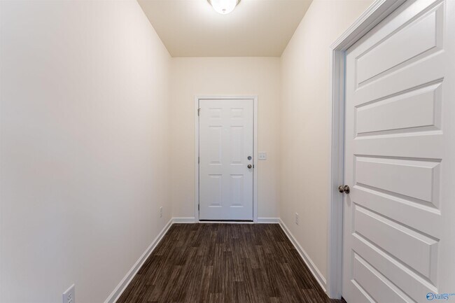 Building Photo - 117 Emma Grace Ln