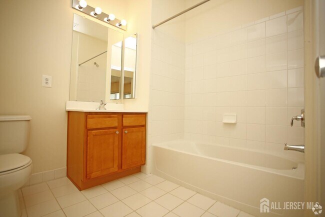 Building Photo - 360 Lehigh Ave