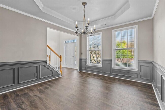 Building Photo - 4831 Edinburgh Dr