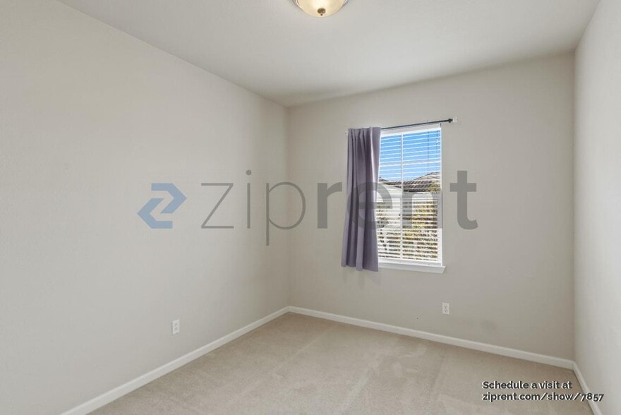 Building Photo - 213 Marbella Ln