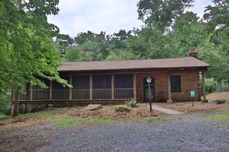Building Photo - 980 Mine Rd