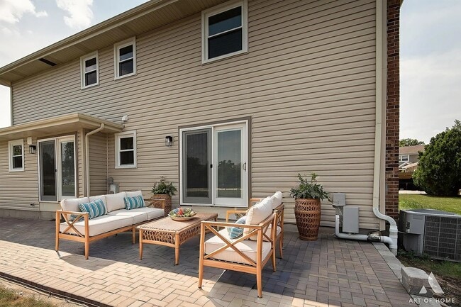 Building Photo - 1028 Aspen Ct