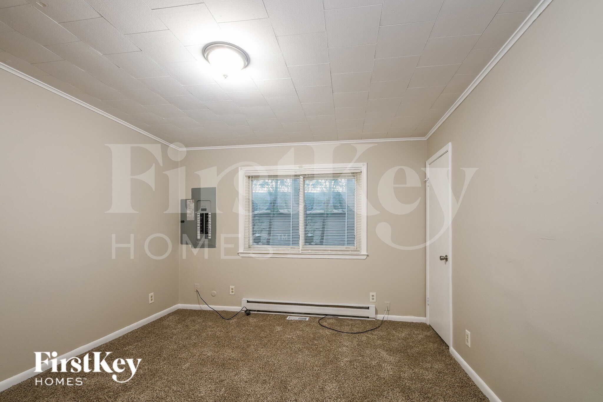 Building Photo - 7702 E 46th St