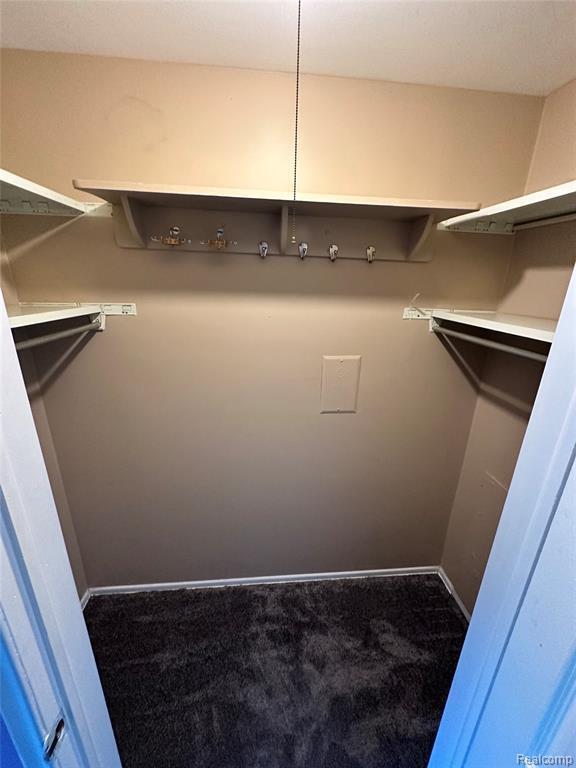 Building Photo - 41729 Broquet Dr