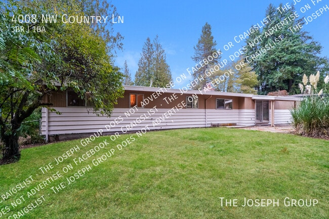 Building Photo - 4008 Country Ln NW