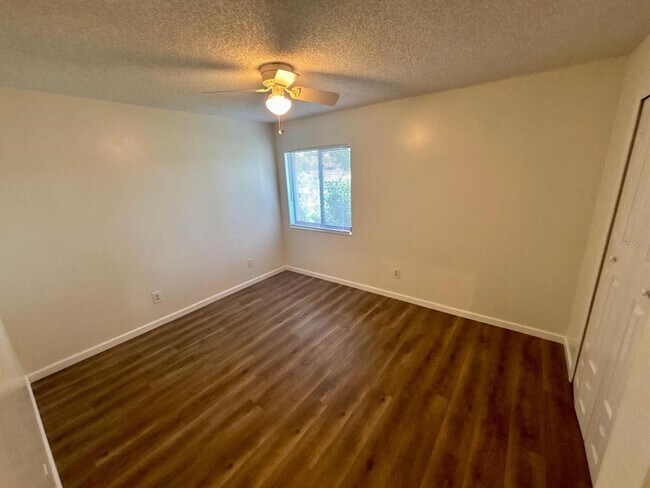Building Photo - 1394 Catalina Blvd