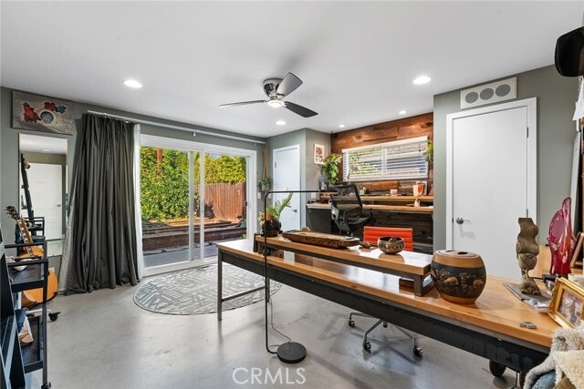 Building Photo - 4835 Almidor Ave