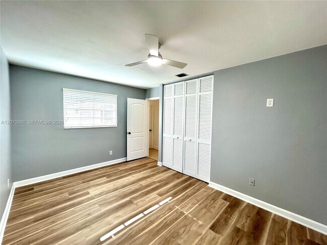 Building Photo - 13971 SW 112th St