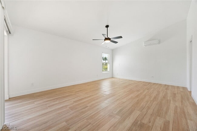 Building Photo - 12881 Kelly Bay Ct