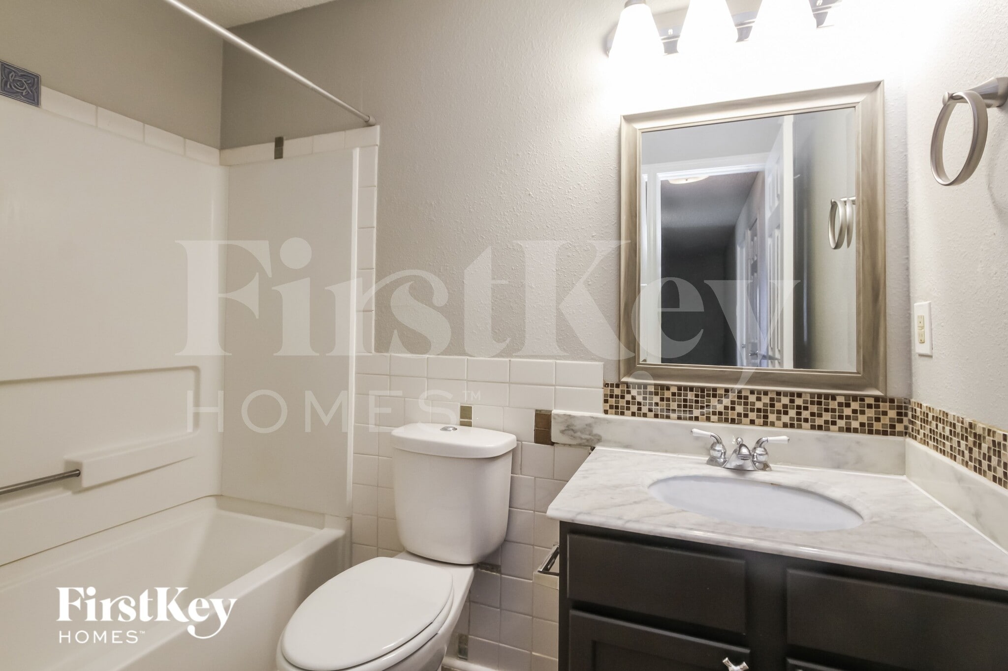 Building Photo - 319 Sunburst Ln