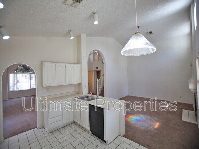 Building Photo - 3128 N Ivory Ln