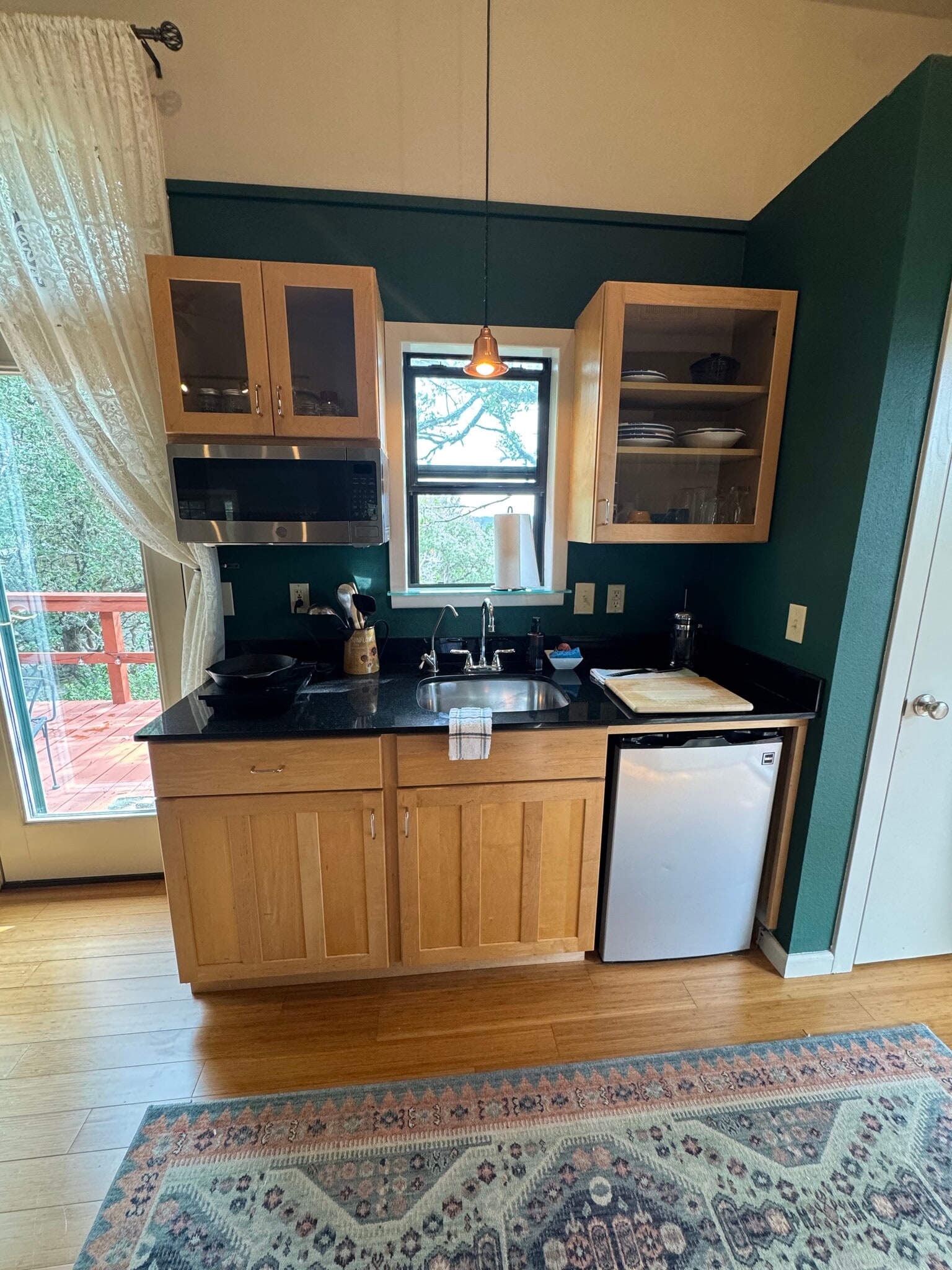 Kitchenette - 1825 Phantom Rider Trl