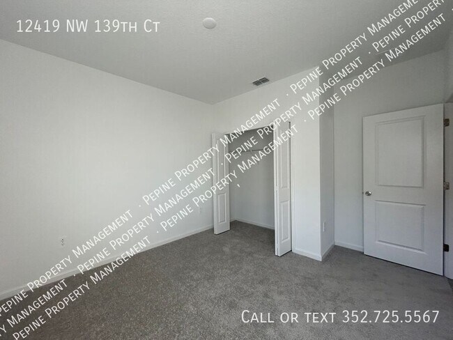 Building Photo - 12419 NW 139th Dr