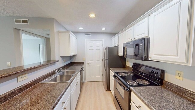 Building Photo - 5347 Cypress Chase