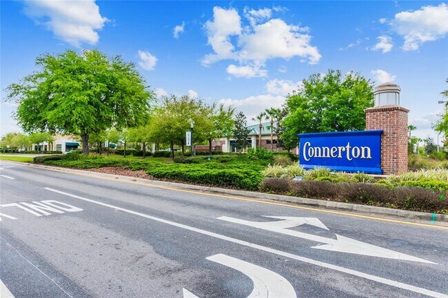 Building Photo - 9754 Little Bluestem Dr