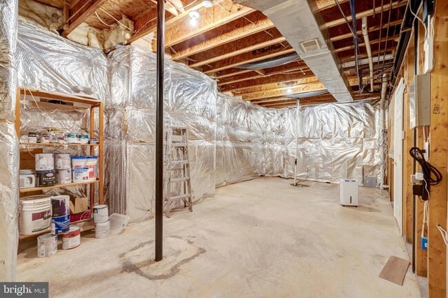 Building Photo - 5257 Winter View Dr