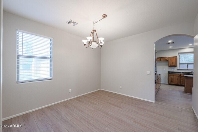 Building Photo - 16205 W Gibson Ln