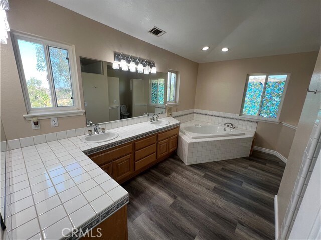 Building Photo - 23150 Crooked Arrow Dr