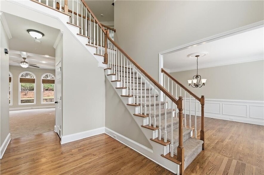 Building Photo - 2570 Wood Creek Ct NE