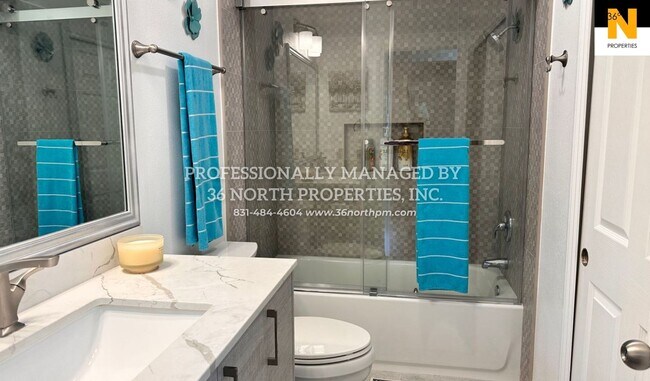 Building Photo - Lovely Fully Remodeled Forest Grove Condo ...
