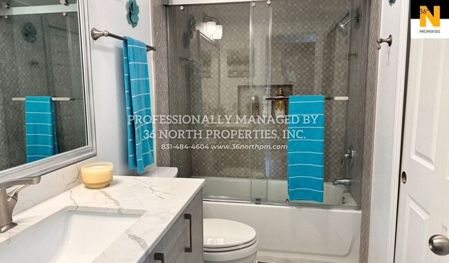 Building Photo - Lovely Fully Remodeled Forest Grove Condo Available for Rent