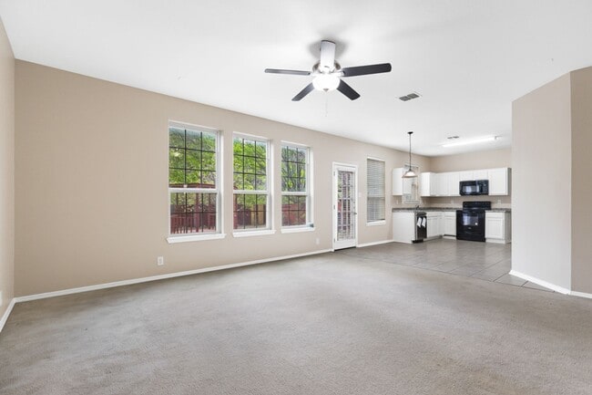 Building Photo - 4914 Roan Brook