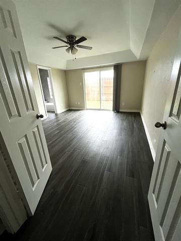 Building Photo - 1156 White Lake Ct
