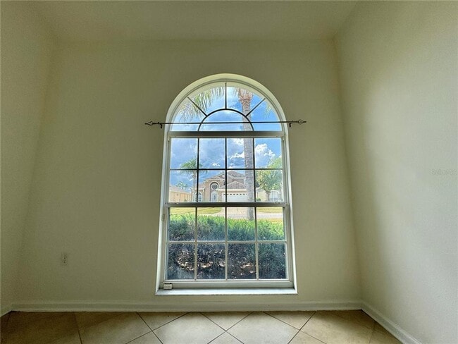 Building Photo - 8029 King Palm Cir