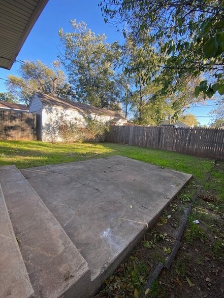 Backyard - 2423 26th St