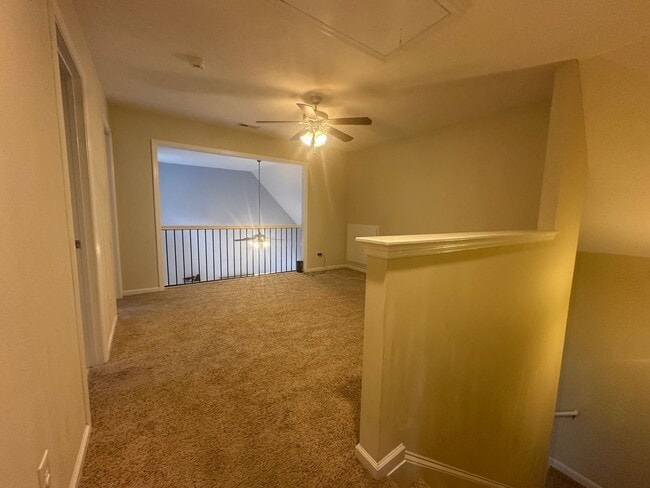 Building Photo - Carolina Lakes Gated Community!!