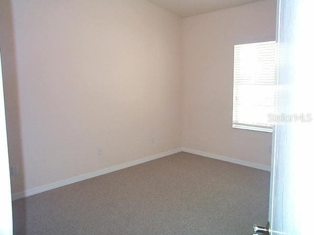 Building Photo - 600 Gardens Edge Dr