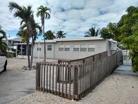 Building Photo - 216 Humpty Dumpty Dr