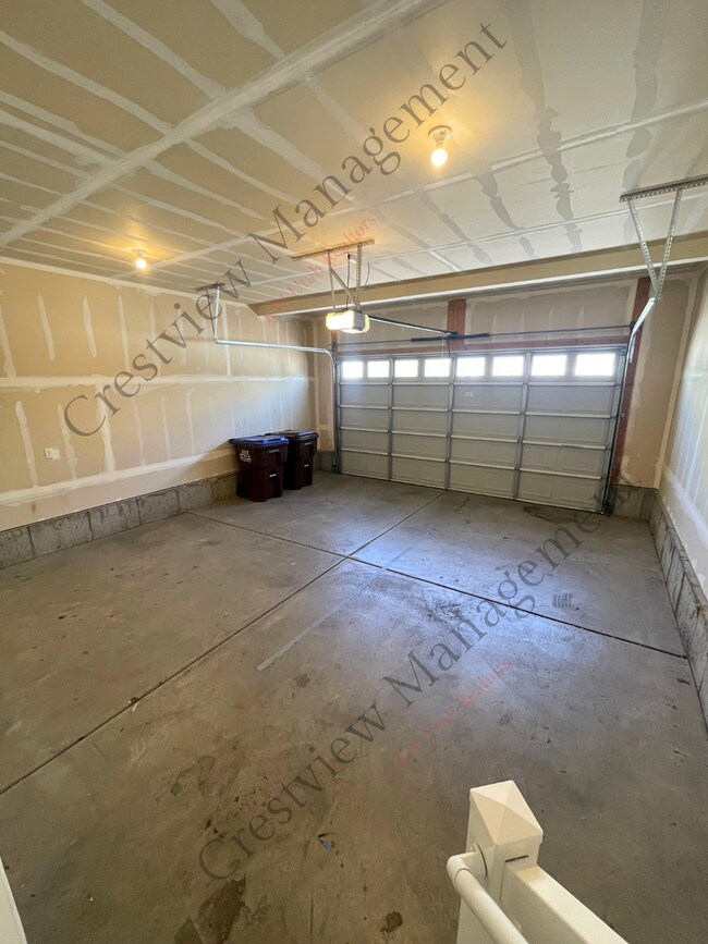 Building Photo - 4993 W Ticoa Ln