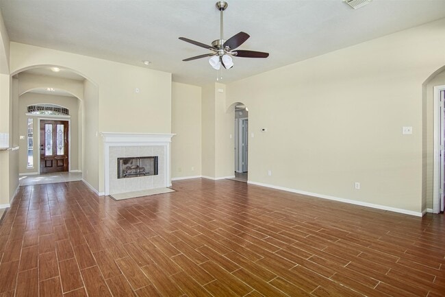 Building Photo - 21610 Emerald Ridge Cir