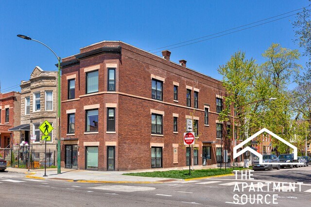 Building Photo - 2803 N Mozart St