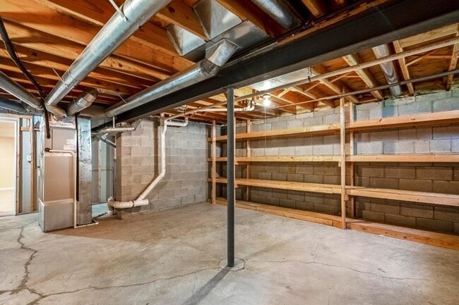 Building Photo - 7652 Cashel Ct