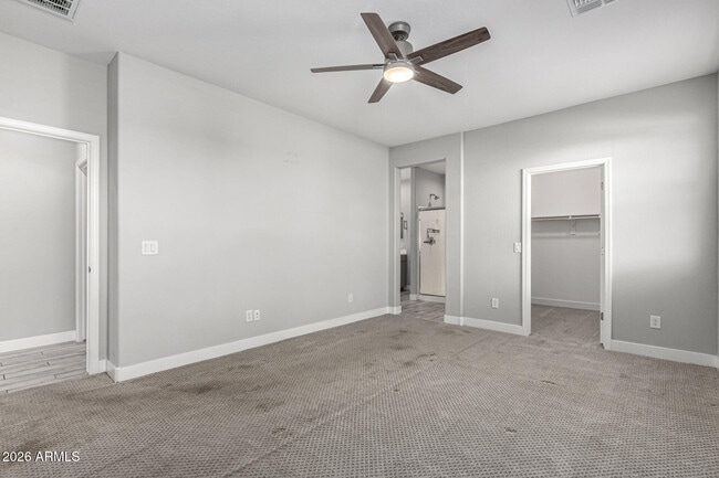 Building Photo - 10954 W Melvin St